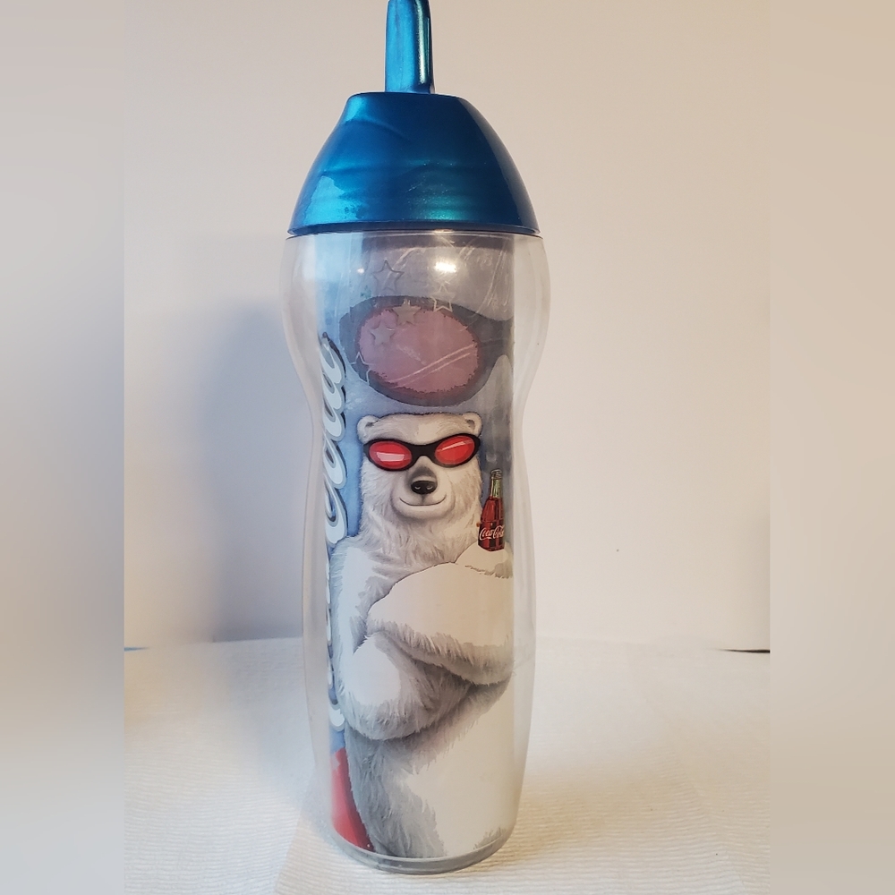 Coca Cola 26oz Insulated Tumbler Water Bottle.
